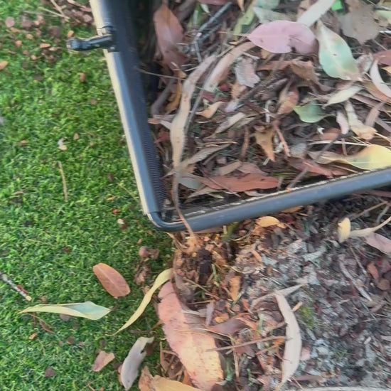 Full sweeper catcher after job for 602W Artificial lawn sweepr